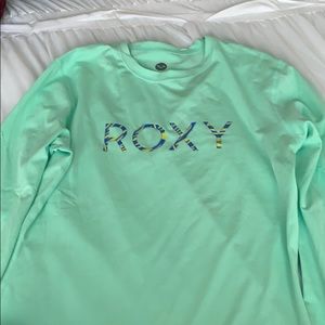 COPY - Roxy surf shirt